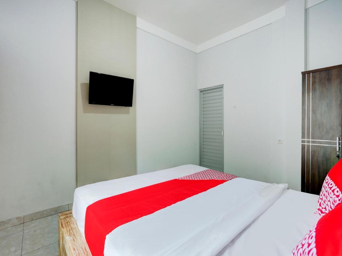 Oyo Flagship 90756 Melasti Hills Room & Cafe Ungasan Exterior foto