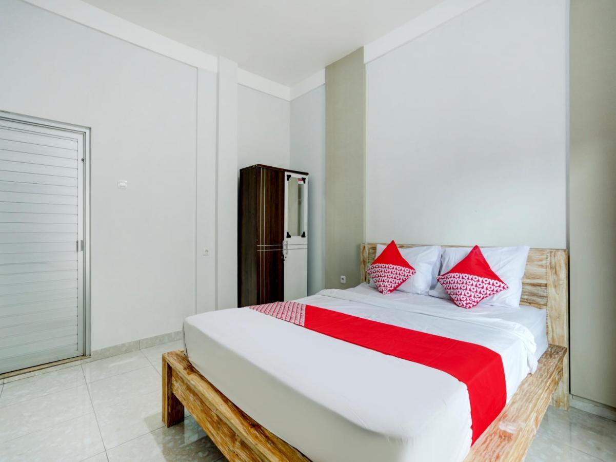 Oyo Flagship 90756 Melasti Hills Room & Cafe Ungasan Exterior foto